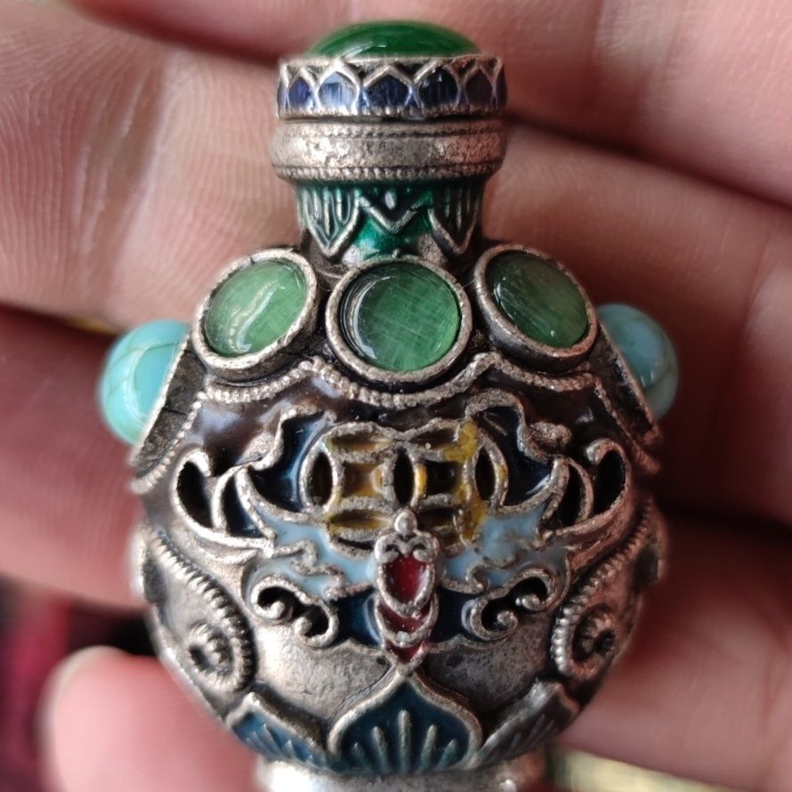Vintage Cloisonne Bronze Snuff - đánh giá và giá Vintage Collectible Bottles