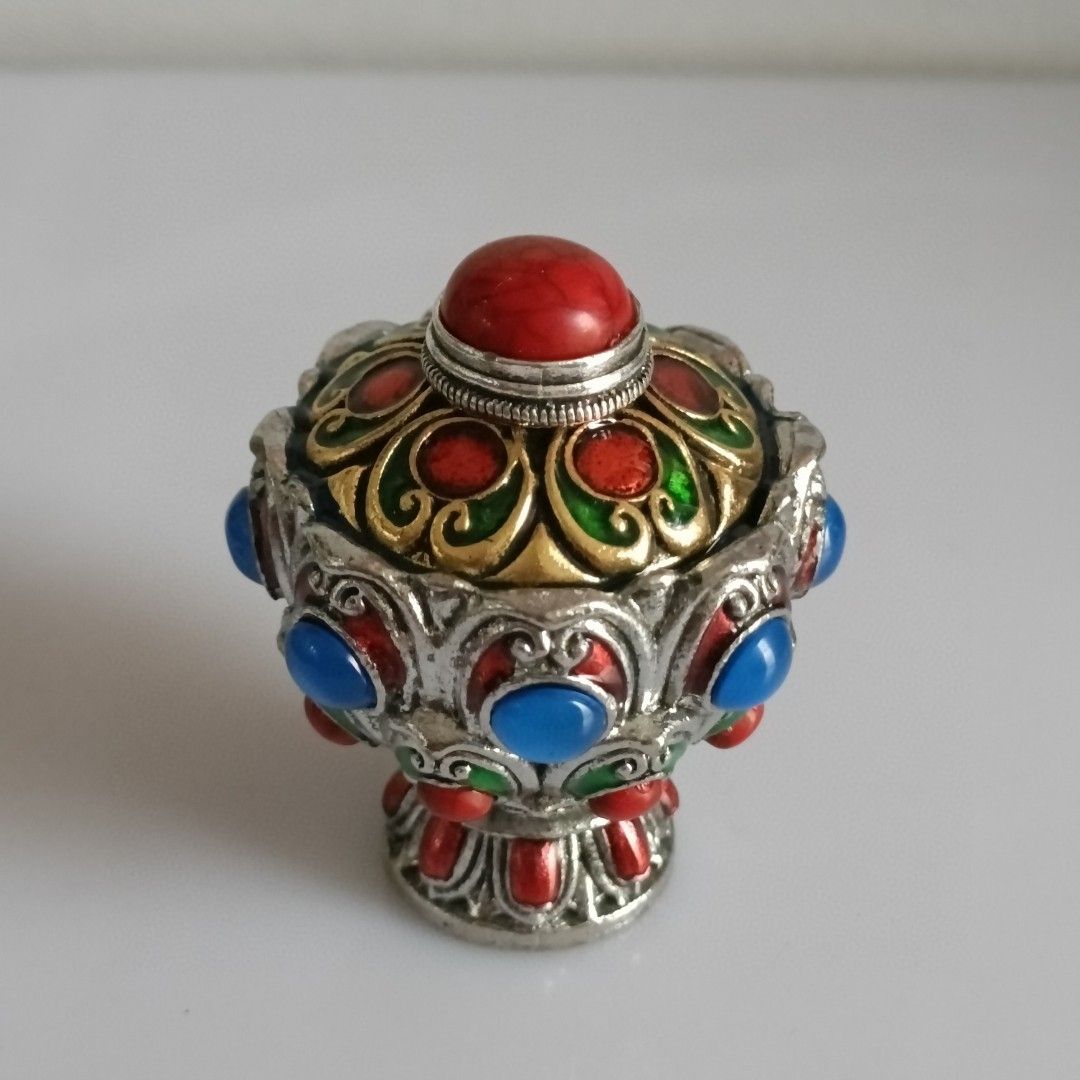 Vintage Antique Collection Eth - đánh giá và giá Vintage Collectible Bottles